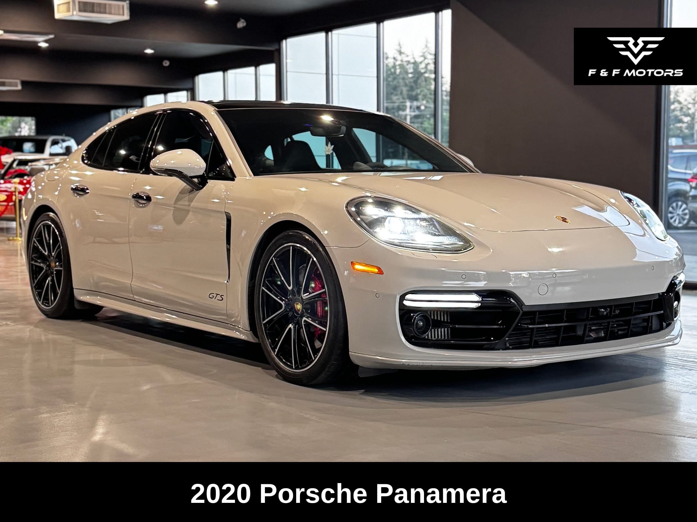 2020 Porsche Panamera GTS photo 1