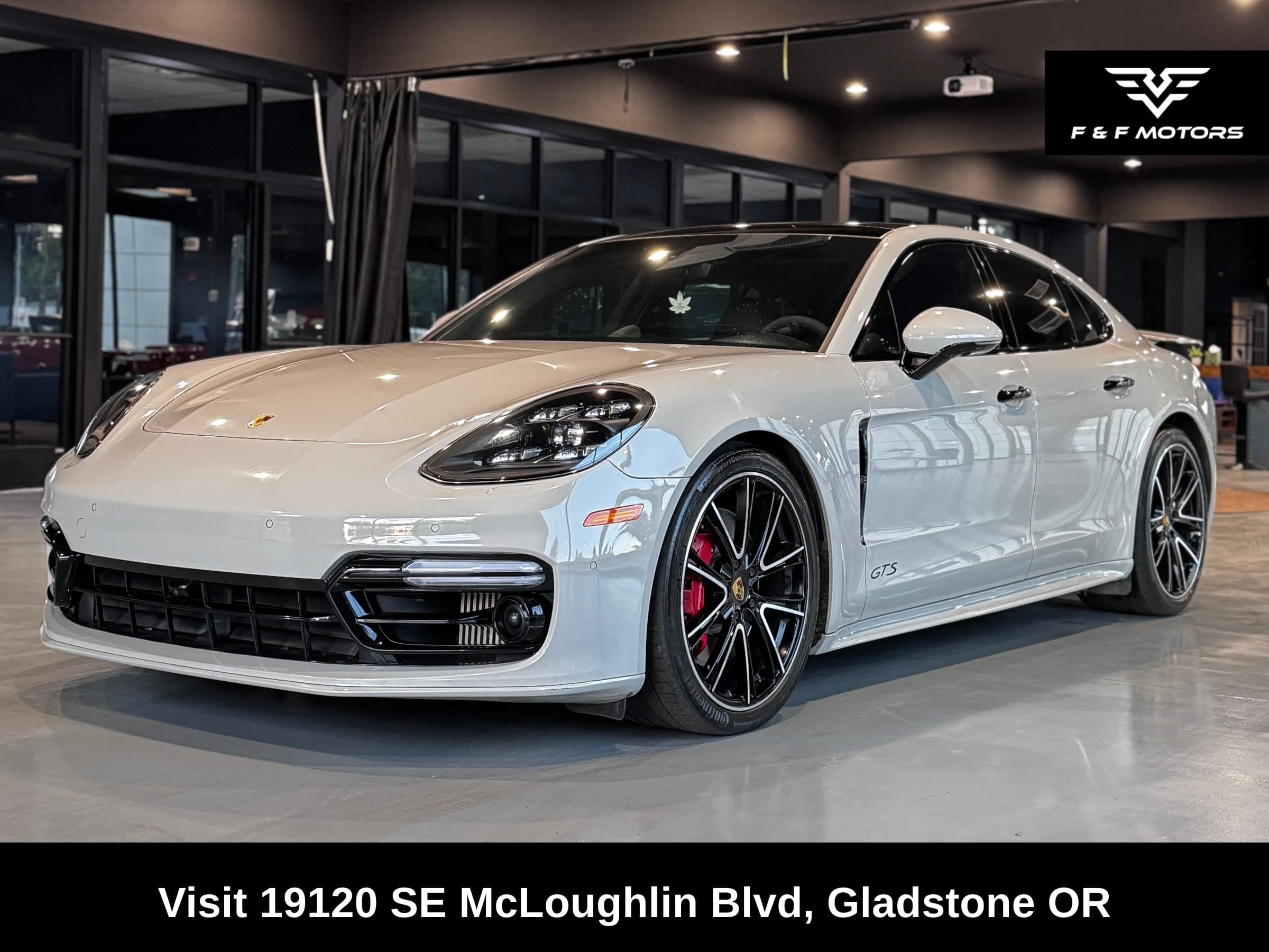 2020 Porsche Panamera GTS photo 4