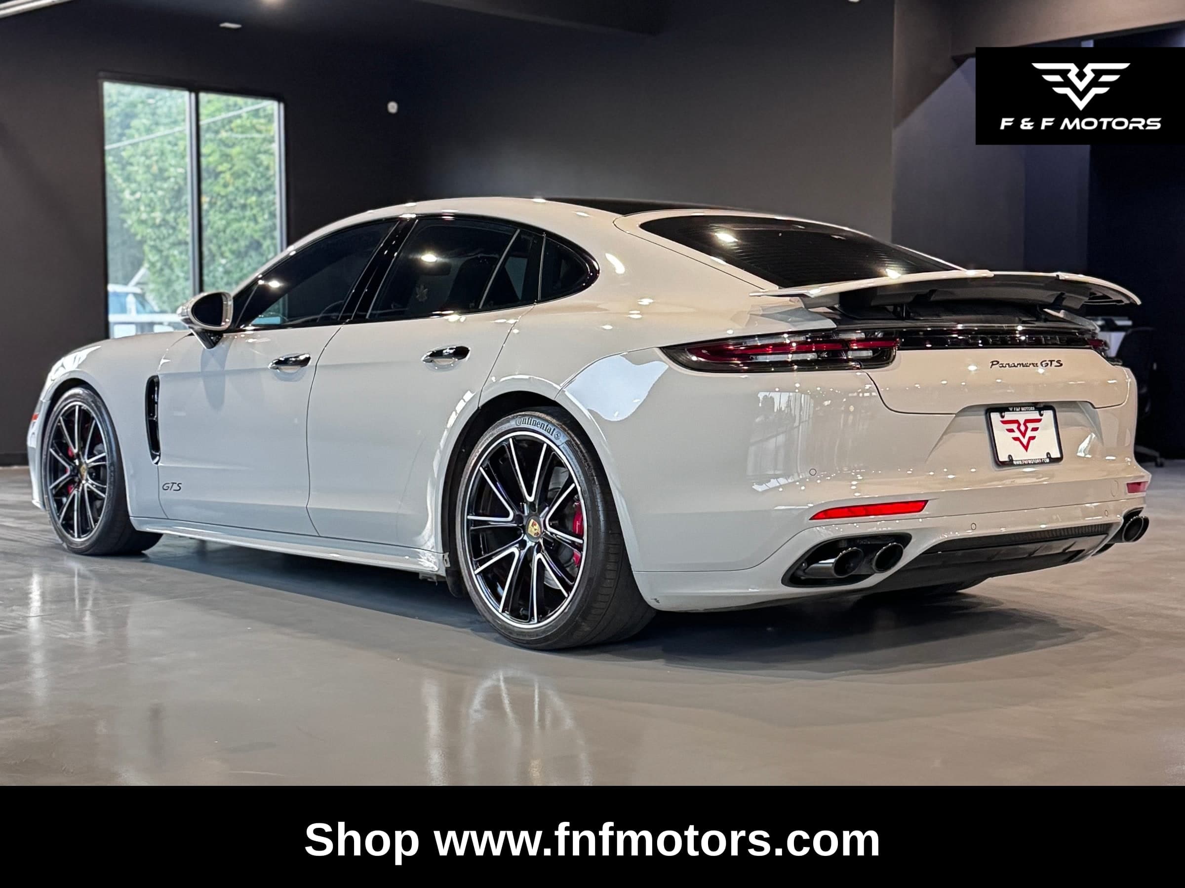 2020 Porsche Panamera GTS — Exterior