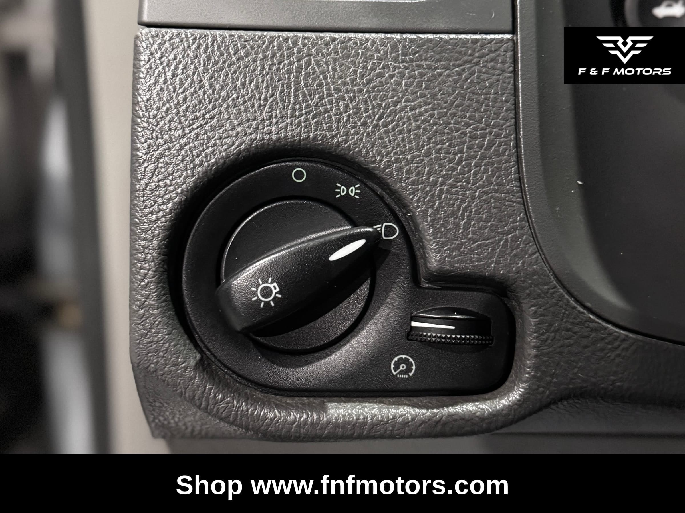 2002 Ford Focus SE — Exterior