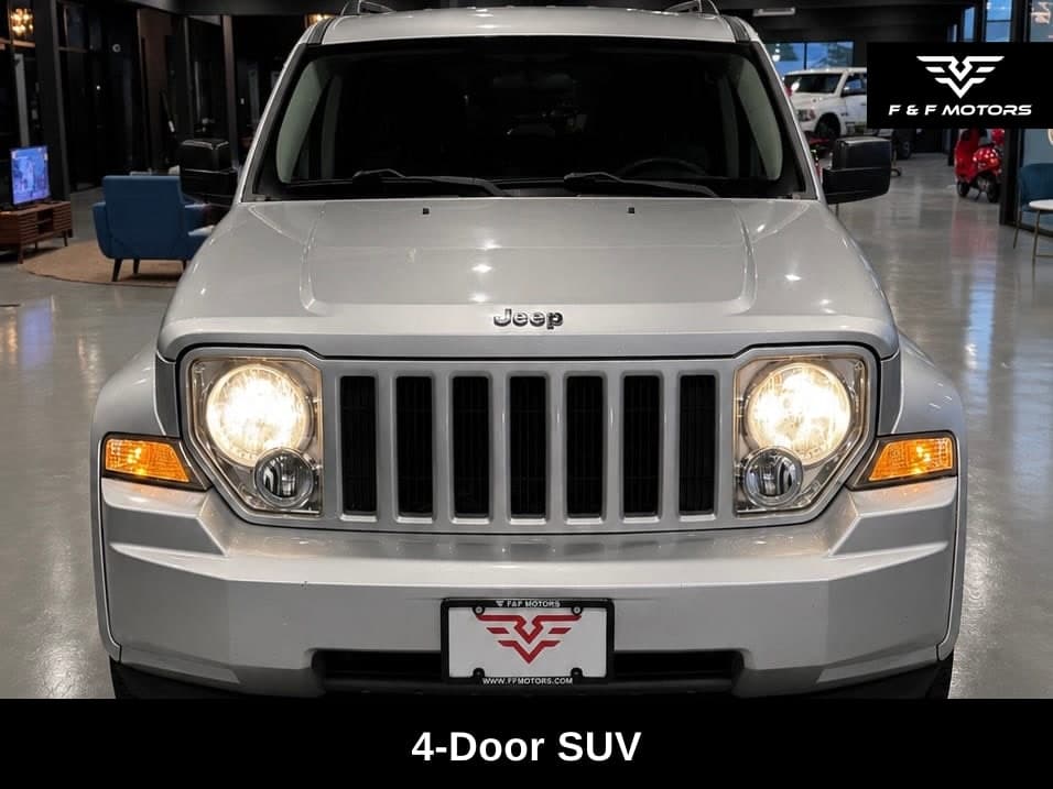 2008 Jeep Liberty Sport photo 5