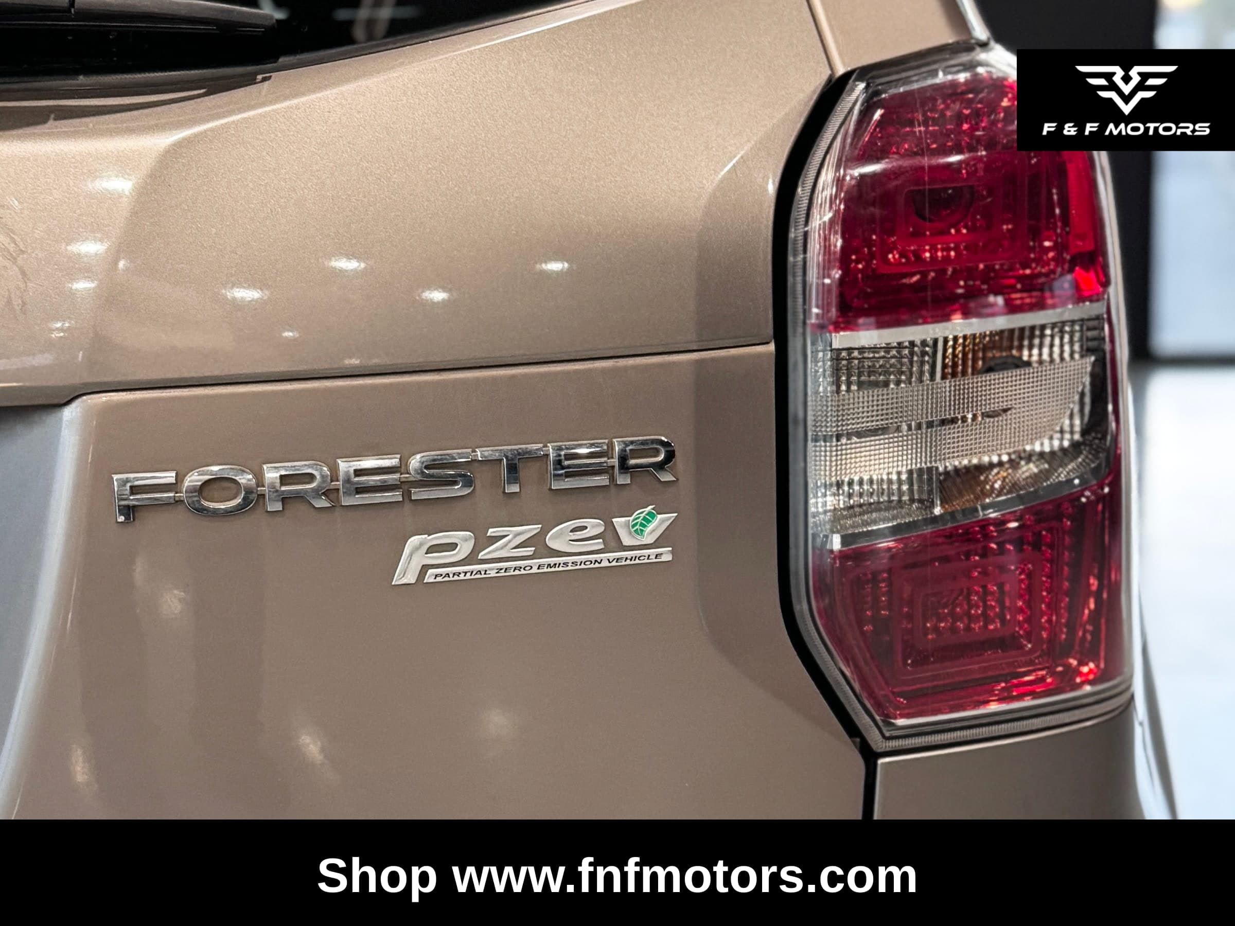 2014 Subaru Forester 2.5I Premium photo 8