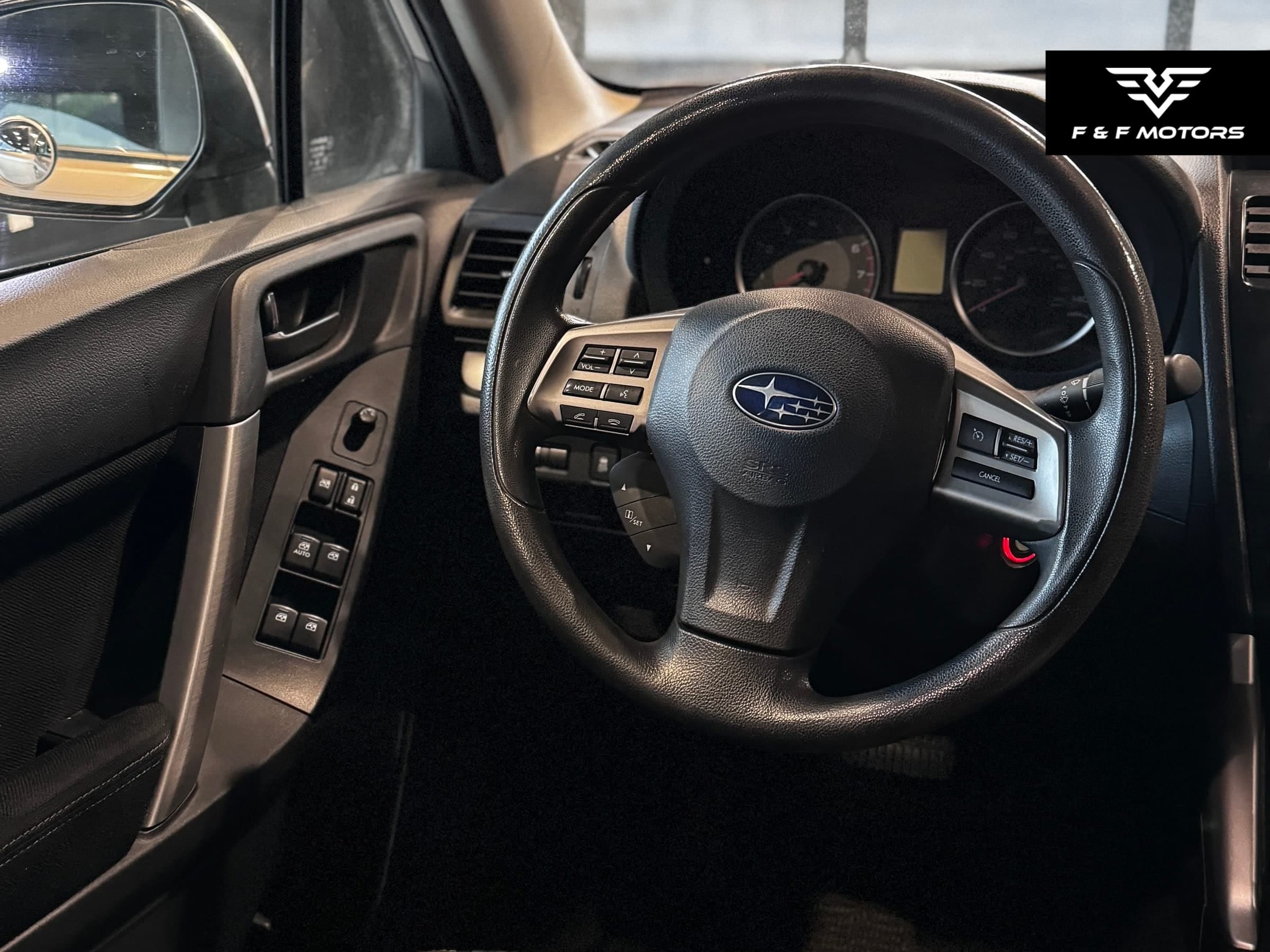 2014 Subaru Forester 2.5I Premium — Interior