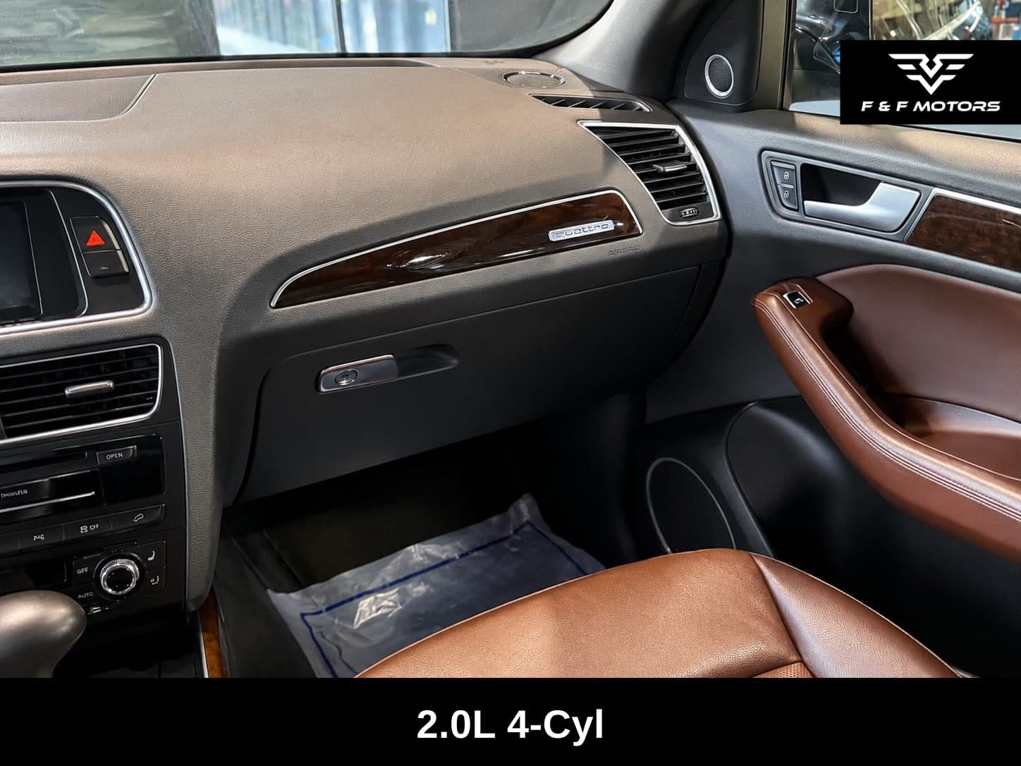 2013 Audi Q5 Hybrid 2.0T Prestige — Interior