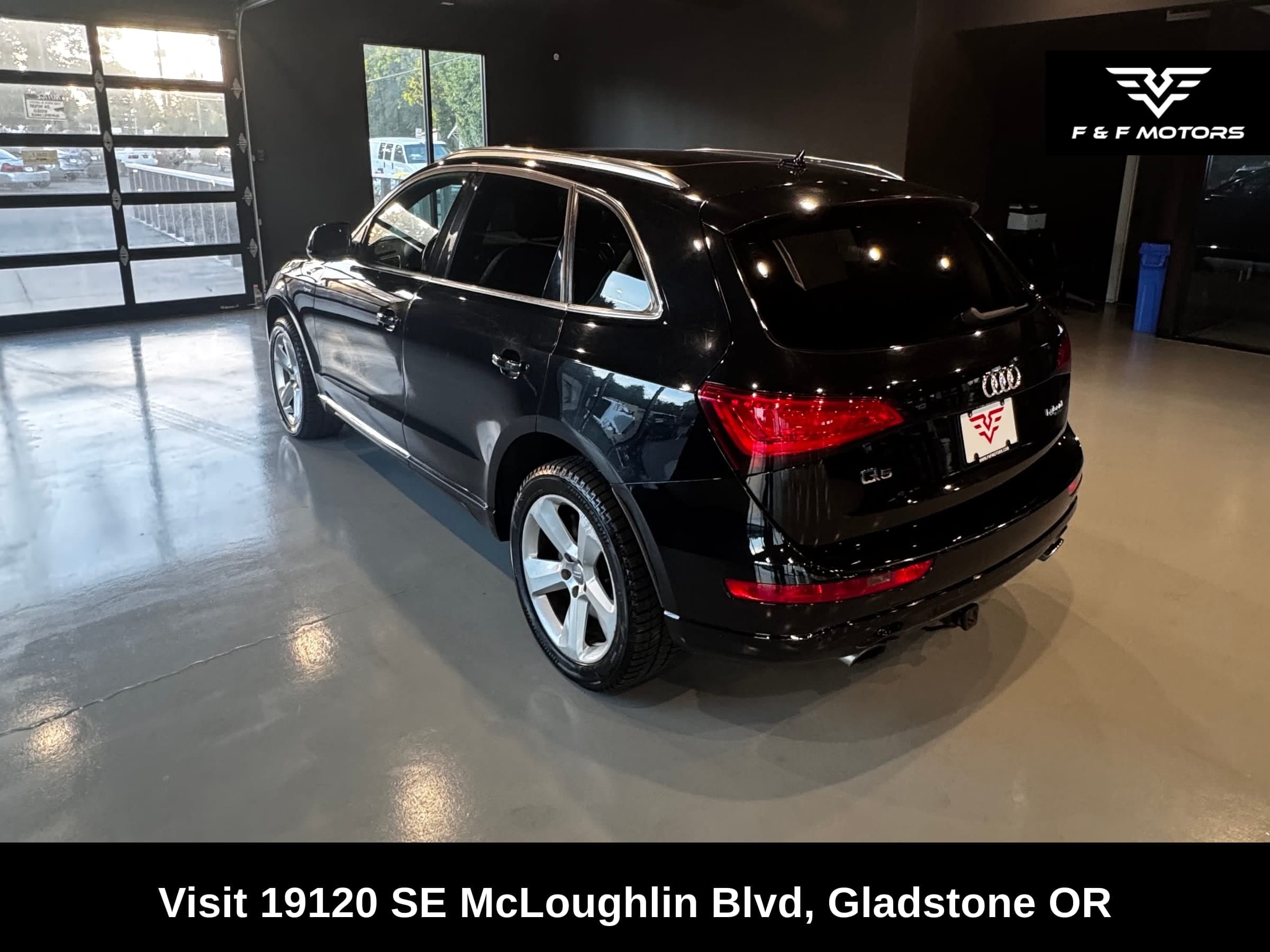 2013 Audi Q5 Hybrid 2.0T Prestige — Exterior