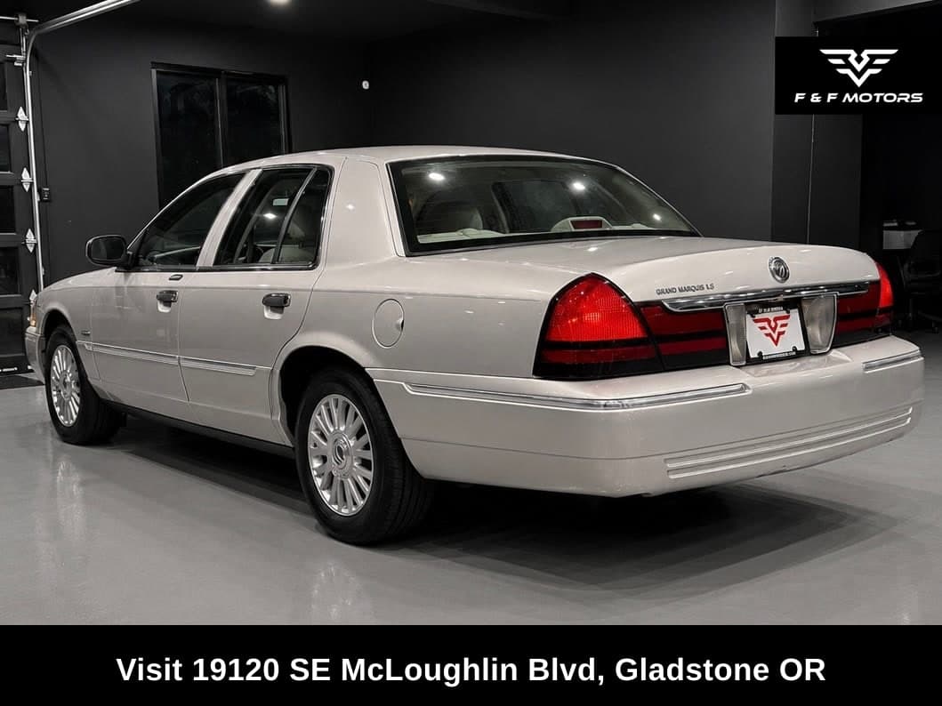 2005 Mercury Grand Marquis Ls/lse photo 4
