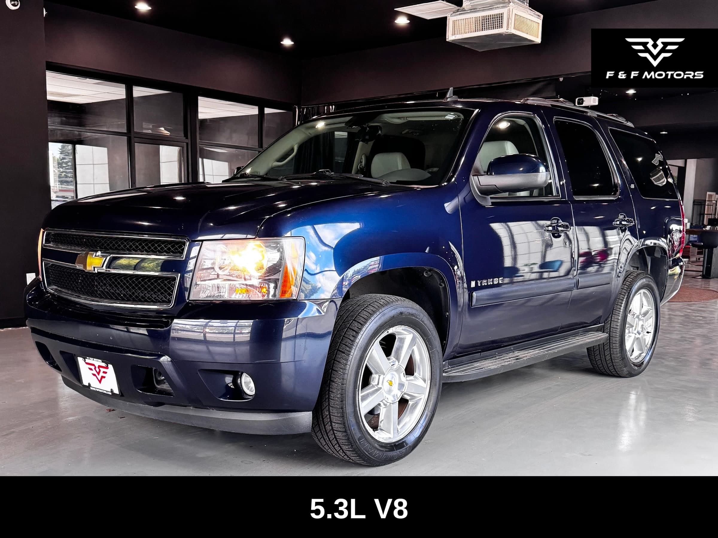 2009 Chevrolet Tahoe LT1 photo 2