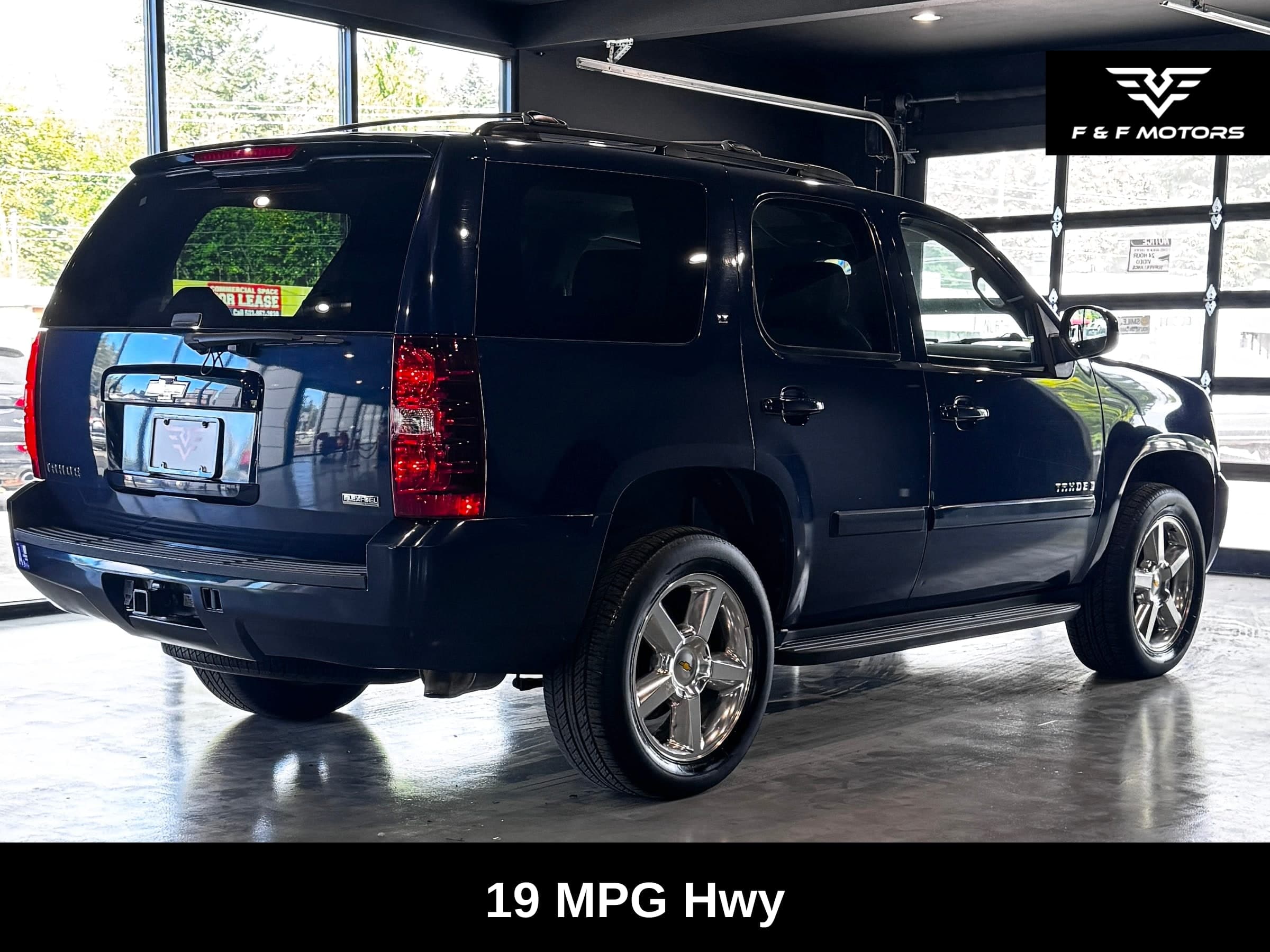 2009 Chevrolet Tahoe LT1 photo 3