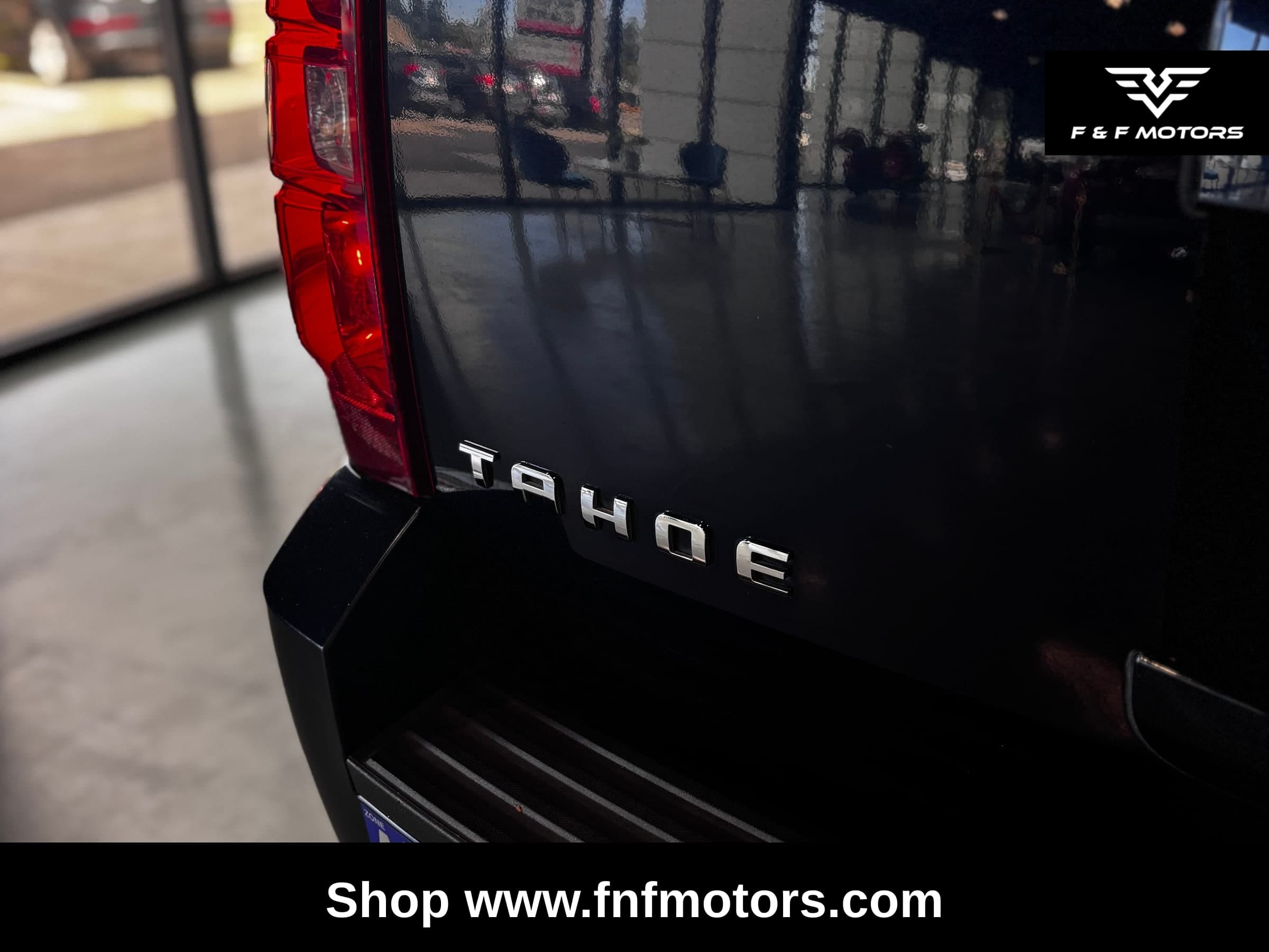 2009 Chevrolet Tahoe LT1 — Damage