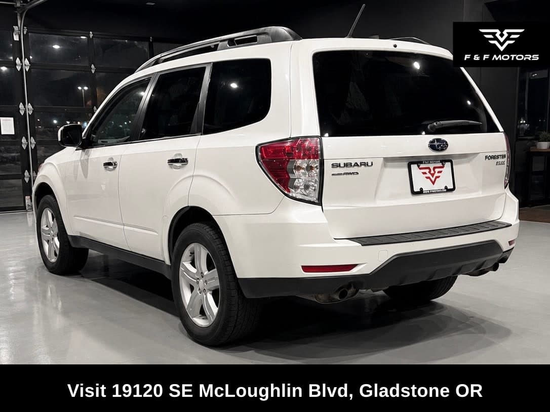 2010 Subaru Forester 2.5X Premium photo 4