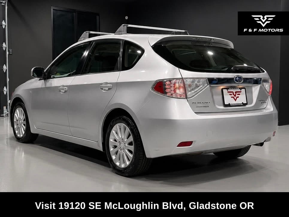 2010 Subaru Impreza 2.5i Premium photo 4
