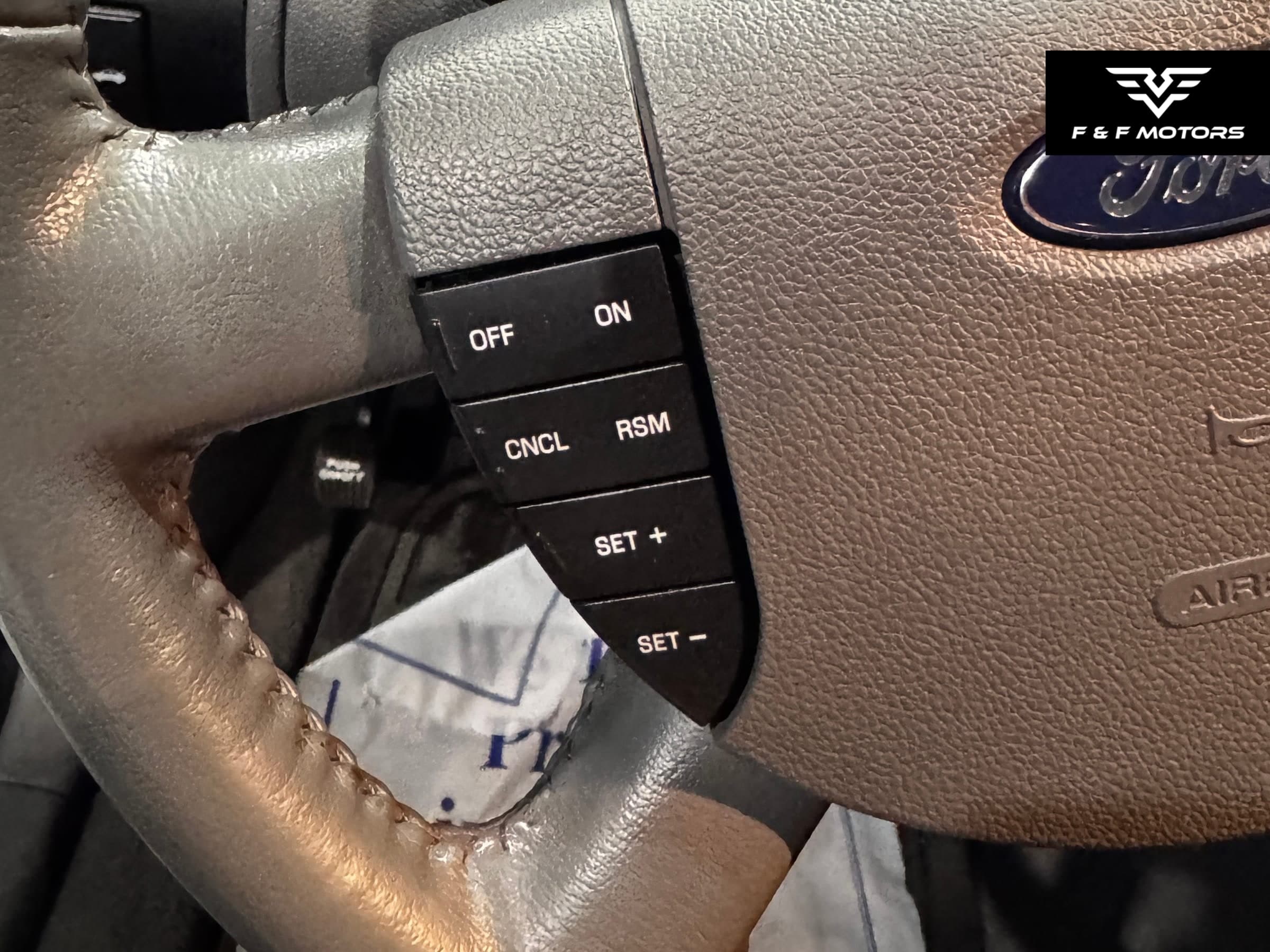2006 Ford Five Hundred SEL photo 17