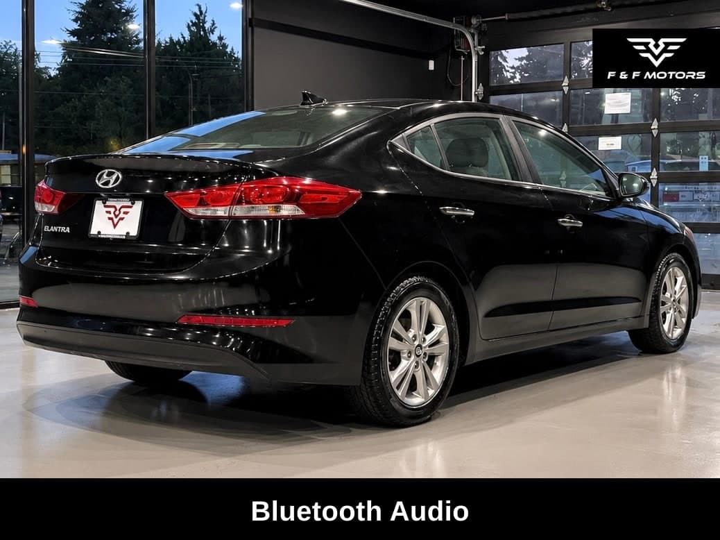 2018 Hyundai Elantra SEL — Exterior