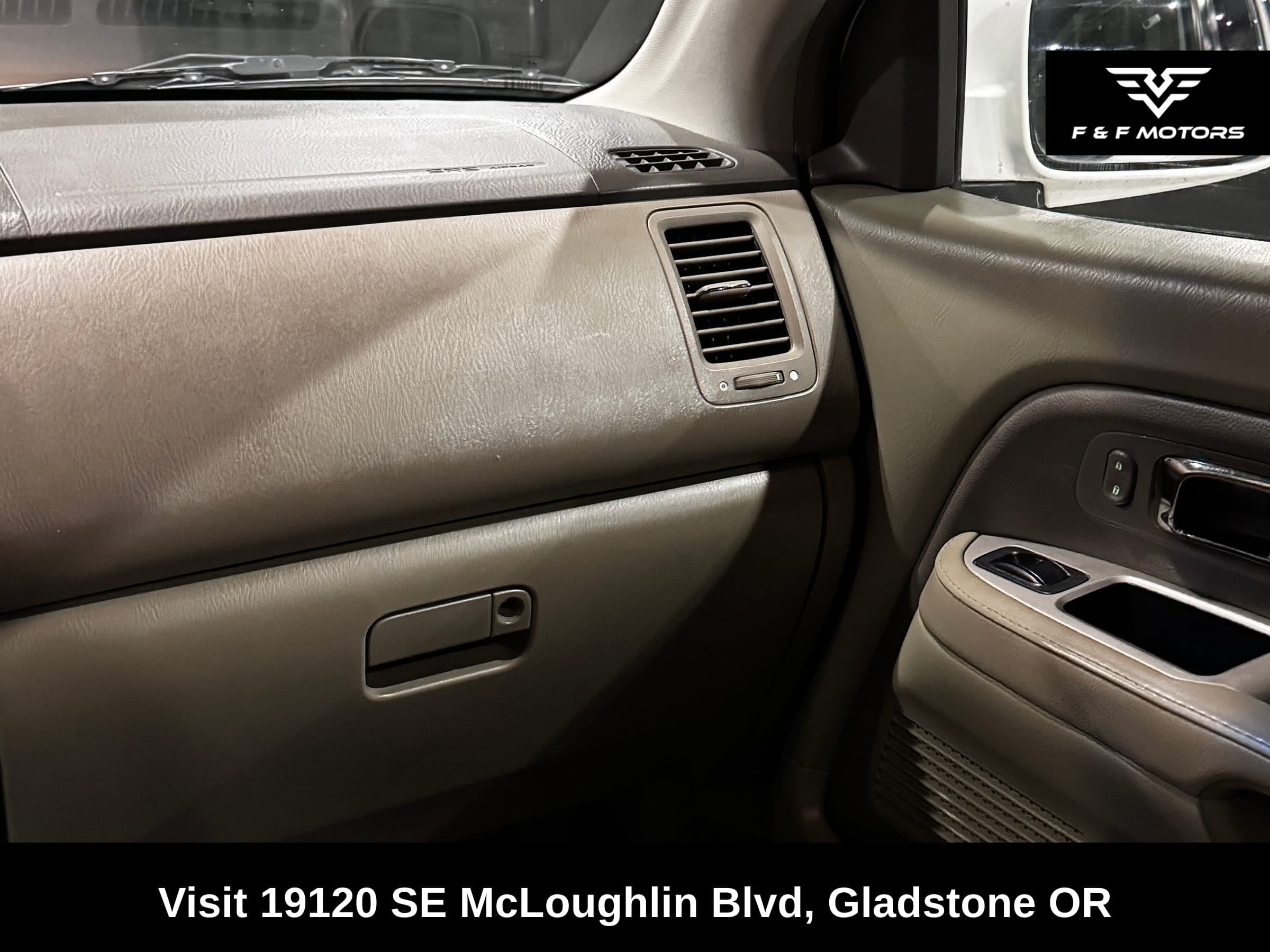 2006 Honda Pilot EX-L( with Navi) — Interior