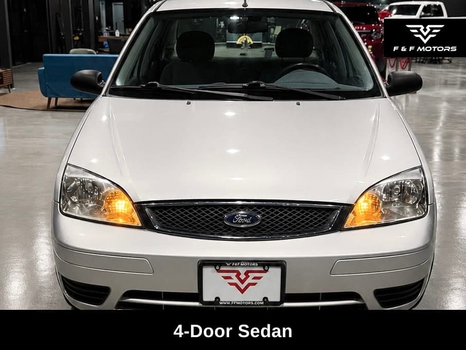 2005 Ford Focus SE photo 5