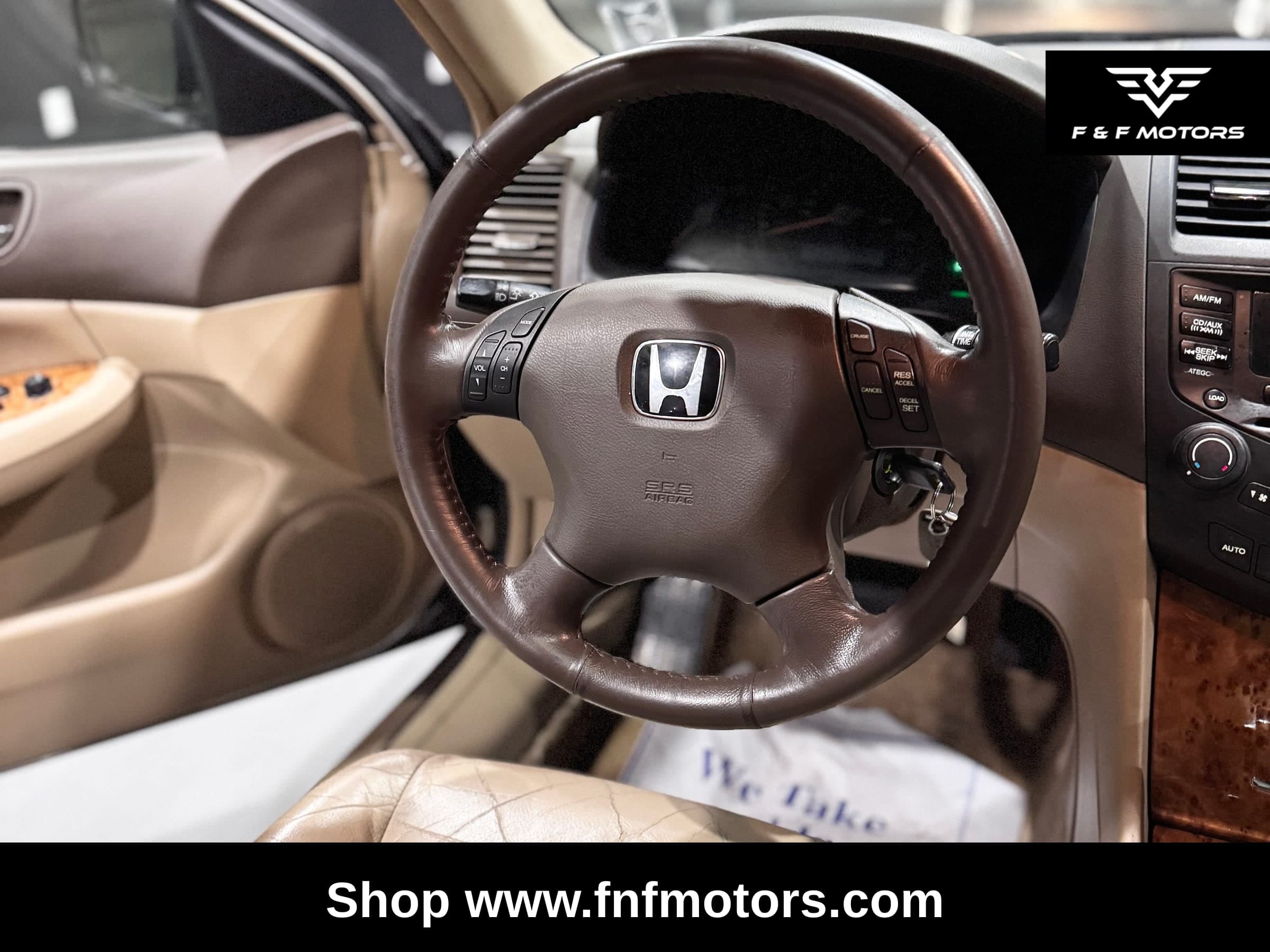 2005 Honda Accord EX — Interior
