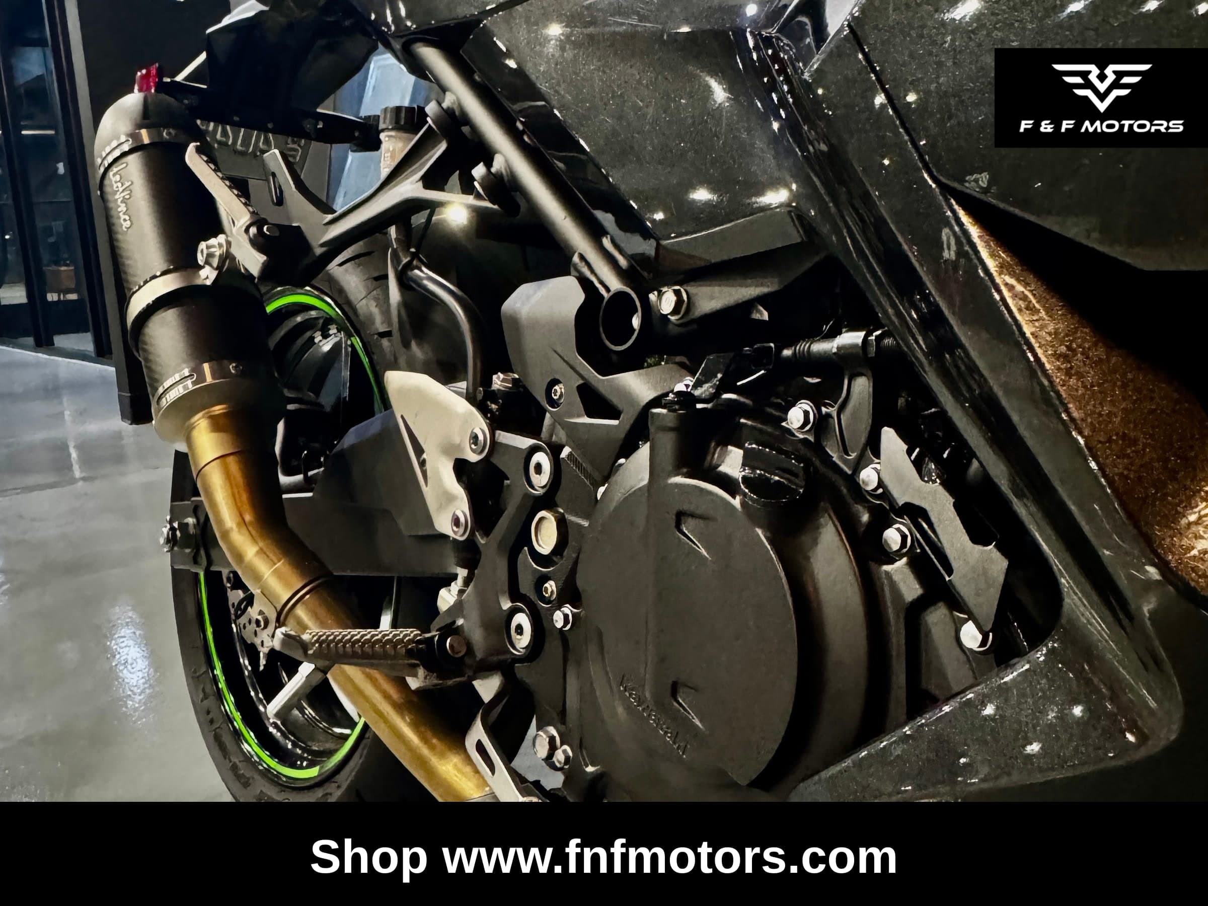 2022 Kawasaki Ninja 400 ABS — Wheels