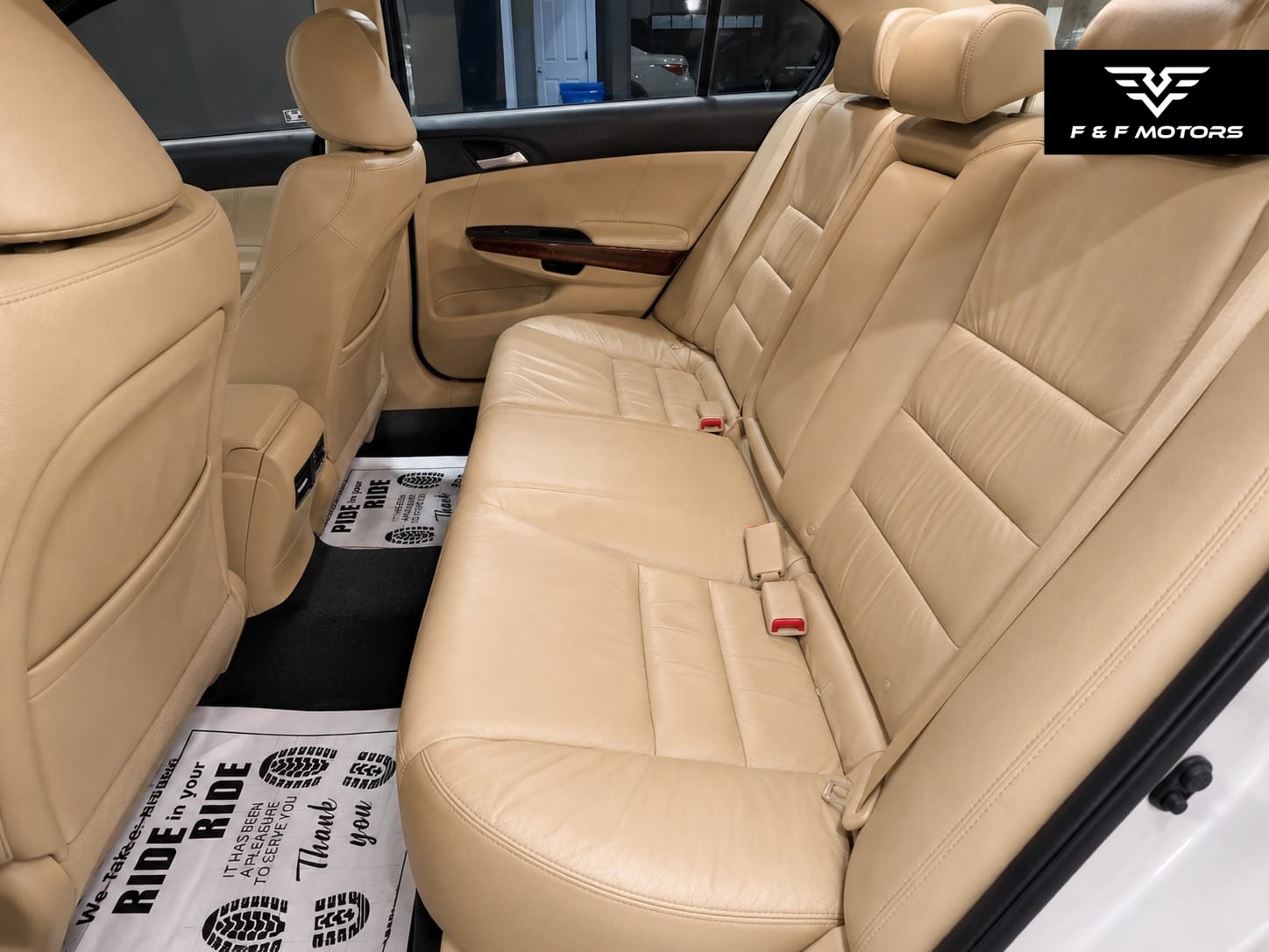 2011 Honda Accord EX-L photo 13