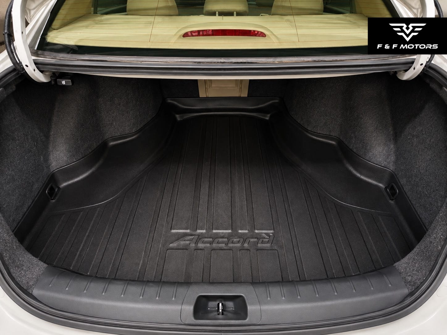 2011 Honda Accord EX-L photo 15