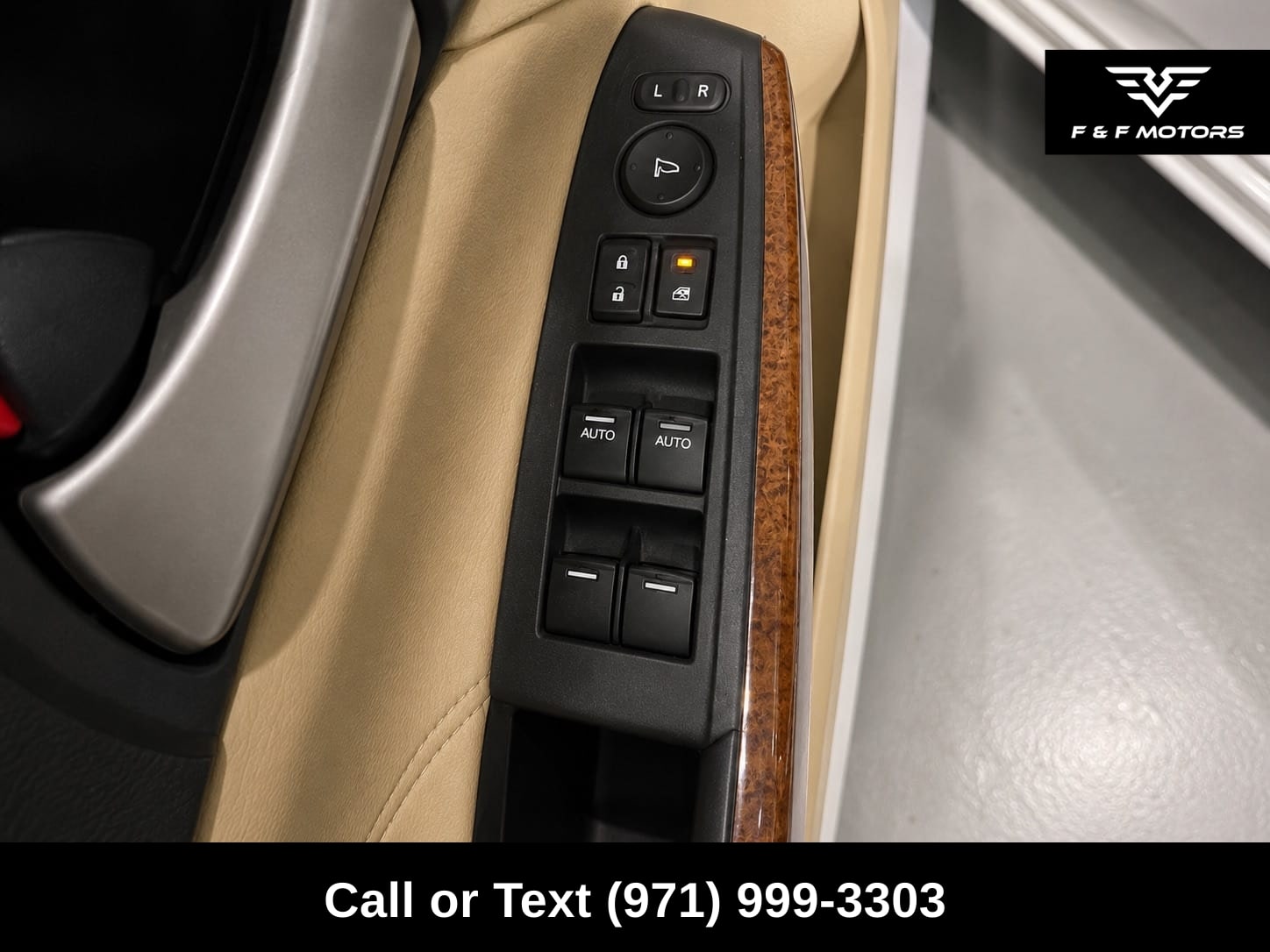 2011 Honda Accord EX-L — Interior