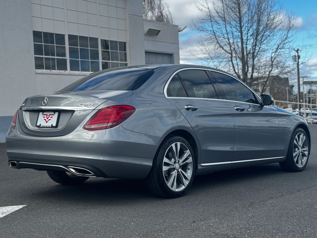 2015 MERCEDES-BENZ C-Class 4-MATIC - Photo 5