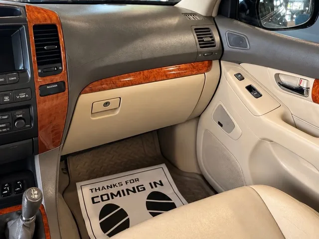 2003 Lexus Gx 470 — Interior · Photo 8