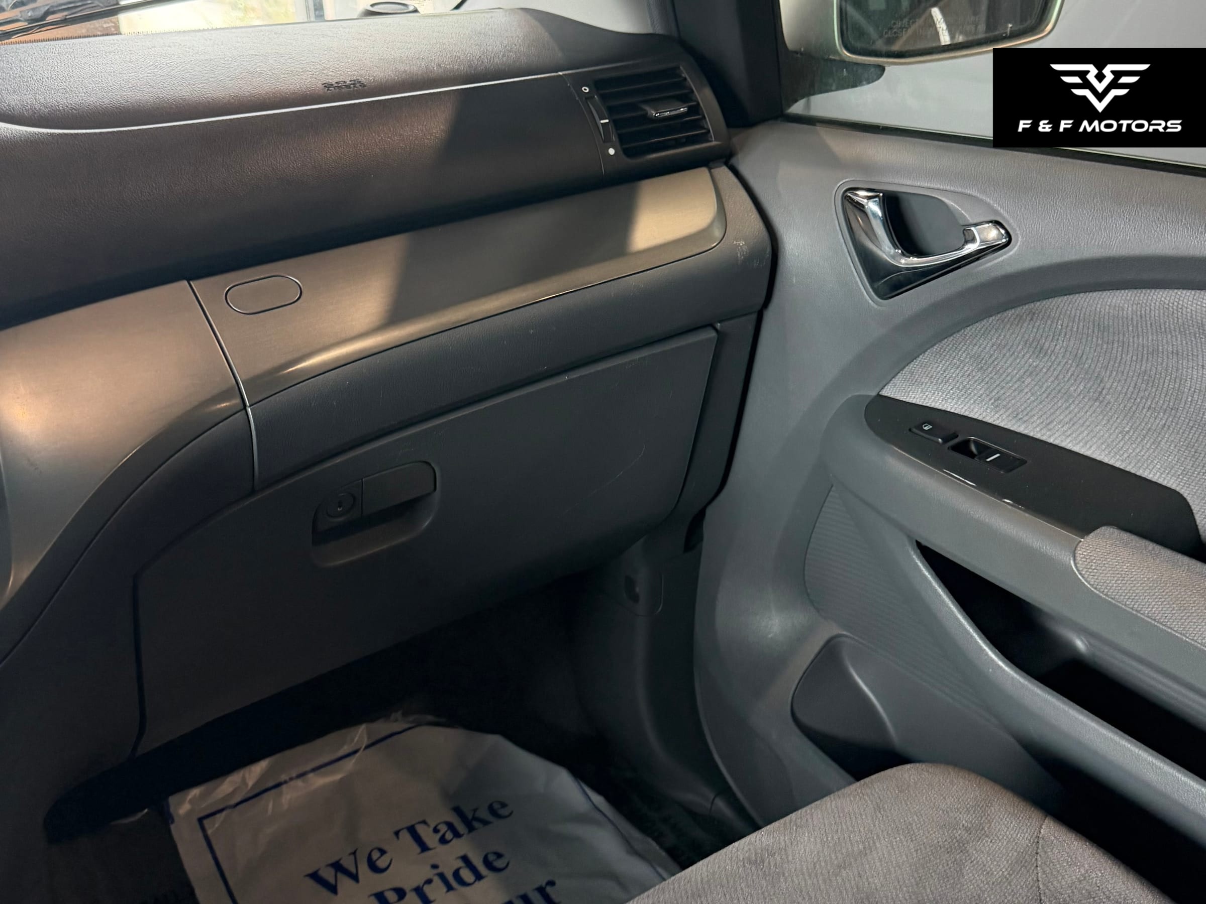 2005 Honda Odyssey EX — Interior