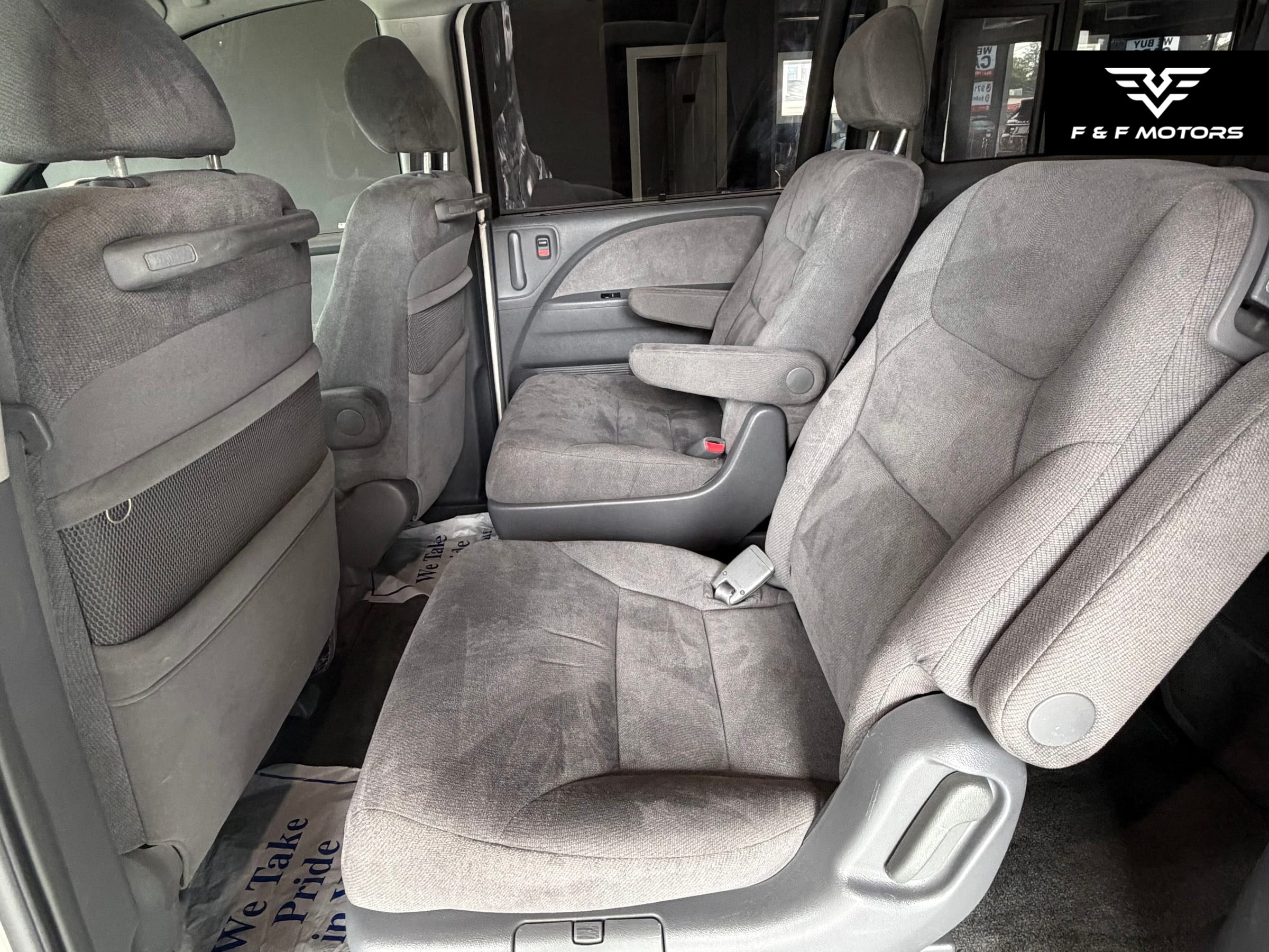 2005 Honda Odyssey EX — Interior
