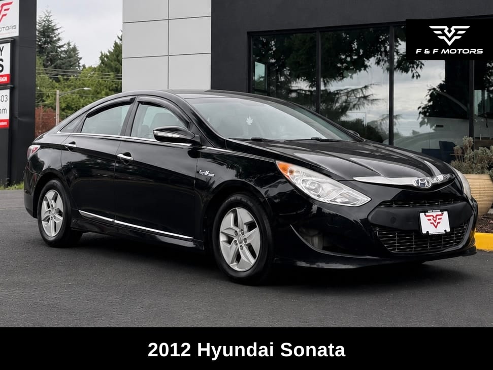 2012 HYUNDAI Sonata Middle level