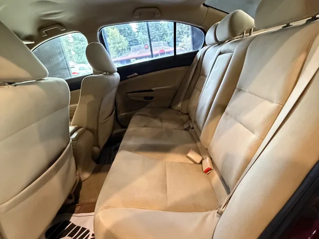 2012 Honda Accord LX: Full power accessories