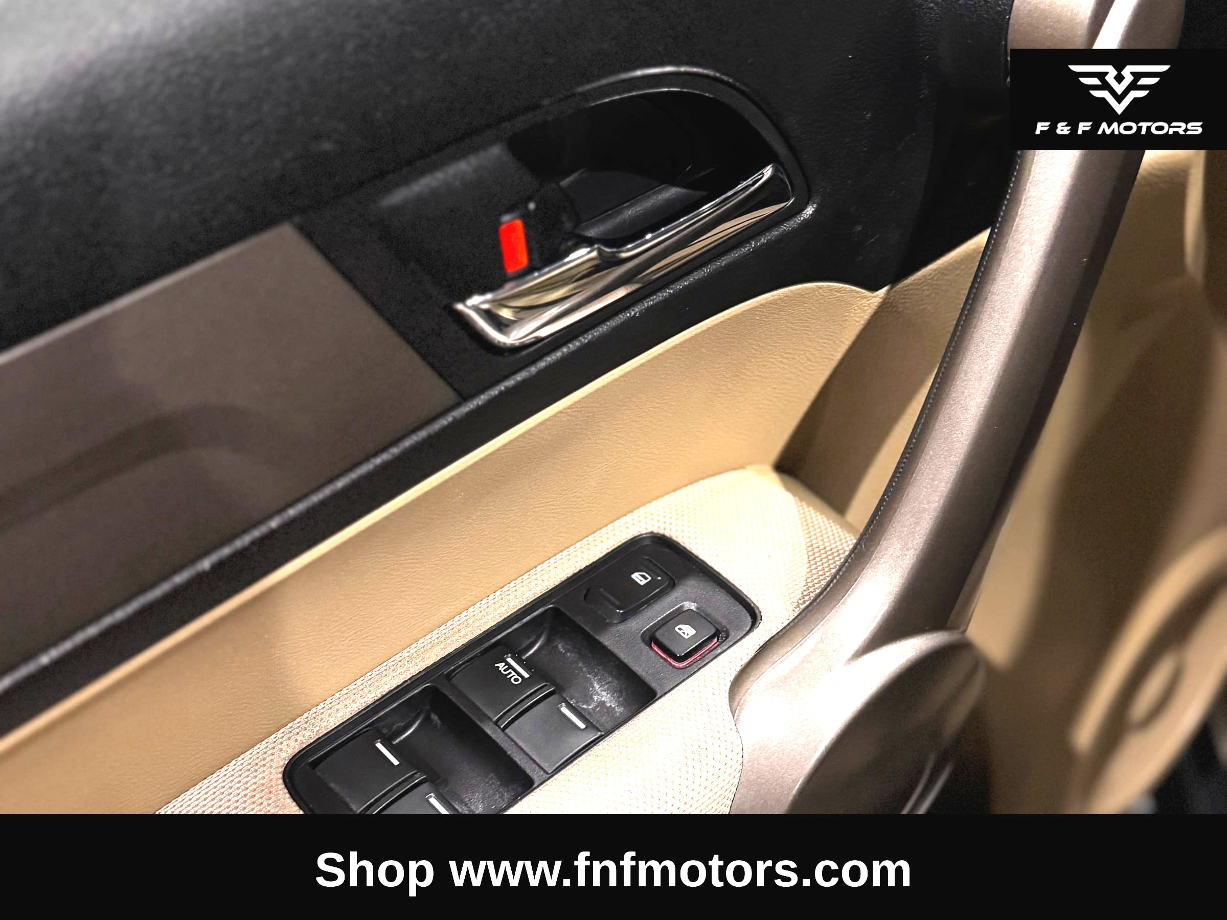 2008 Honda CR-V LX — Interior