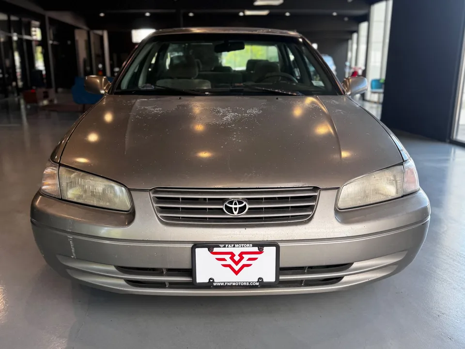 1997 Toyota Camry — Exterior · Photo 5