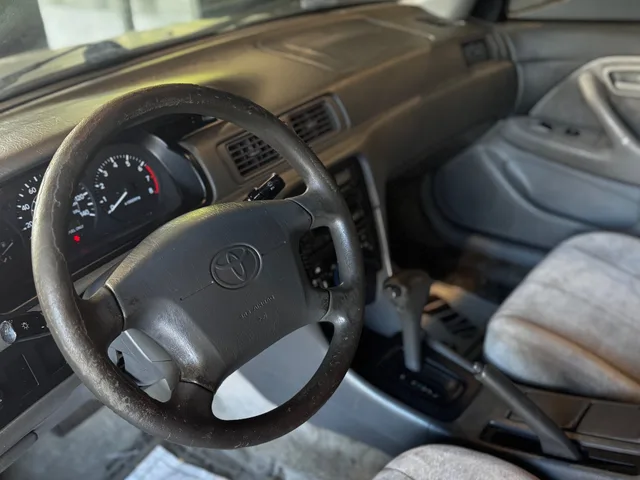 1997 Toyota Camry — Interior · Photo 7
