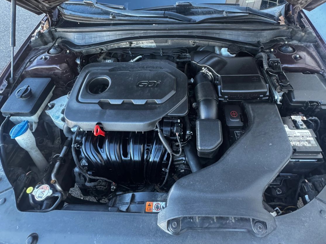 2016 KIA Optima GL - Photo 14