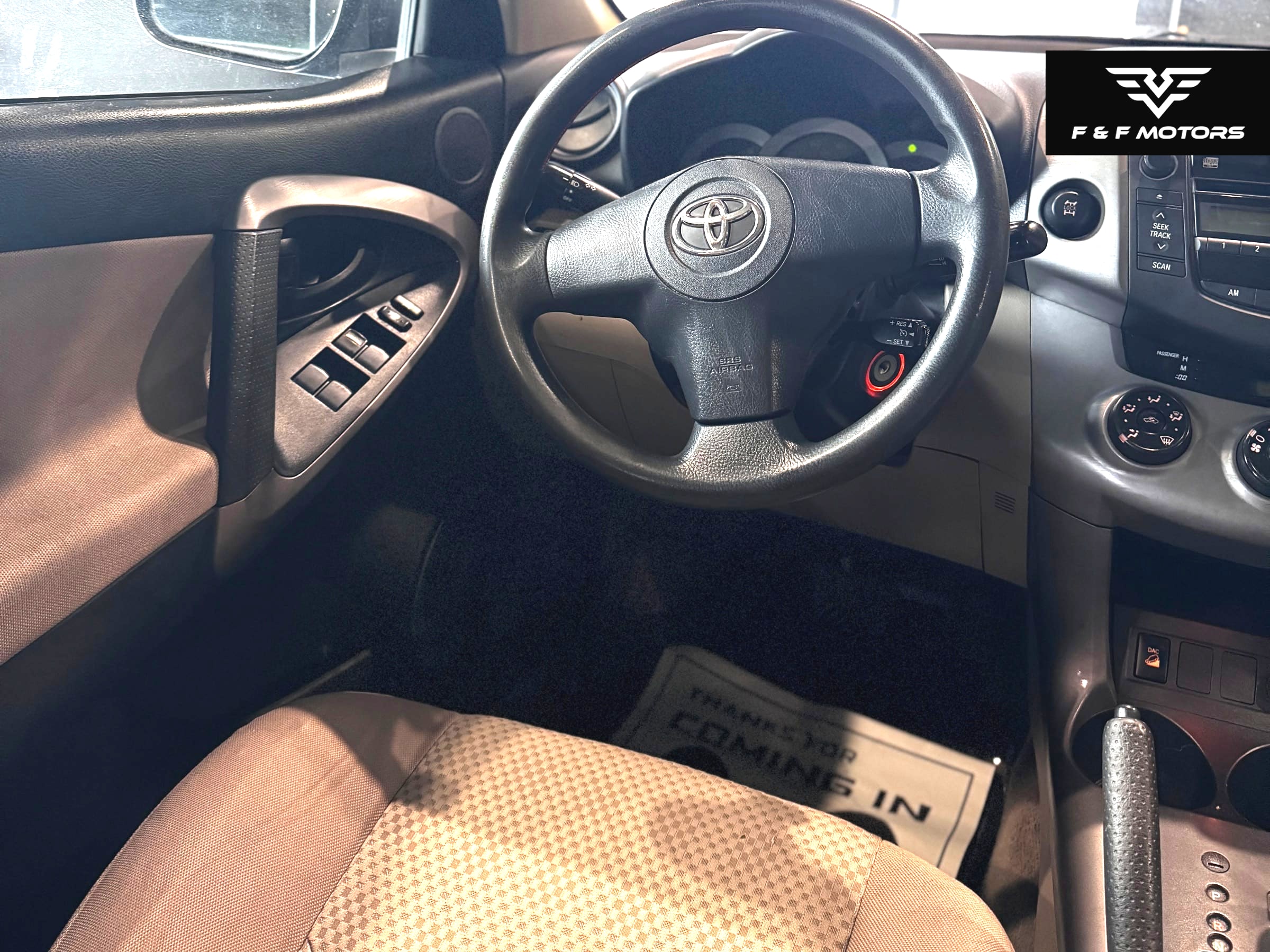 2007 Toyota RAV4 Standard (with Third seat) — Interior
