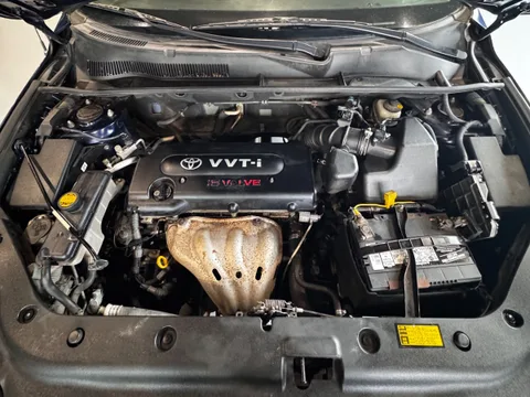 2007 Toyota RAV4 Standard (with Third seat) — Engine