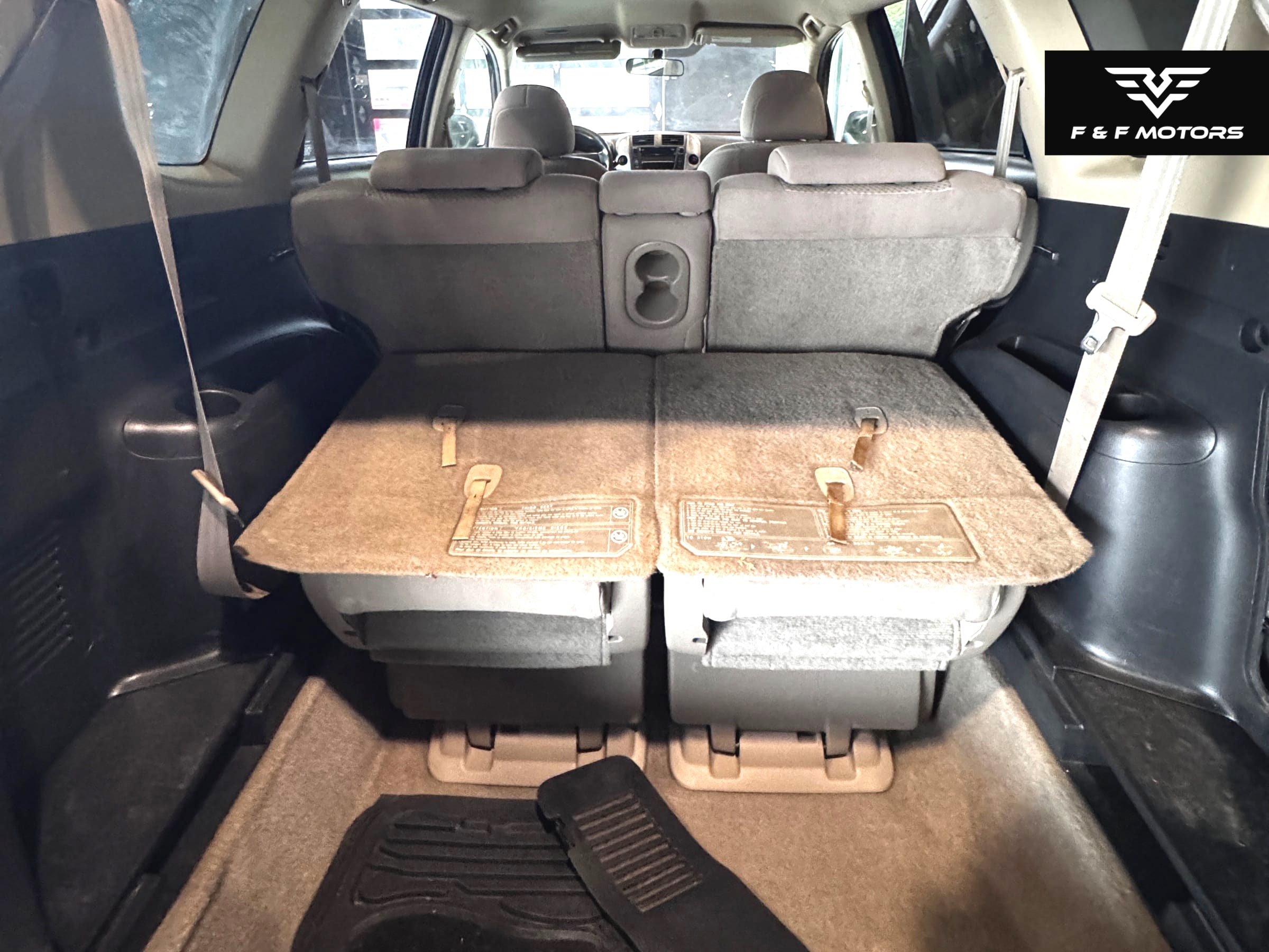 2007 Toyota RAV4 Standard (with Third seat) photo 17