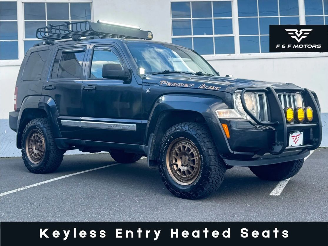 2012 JEEP Liberty Limited