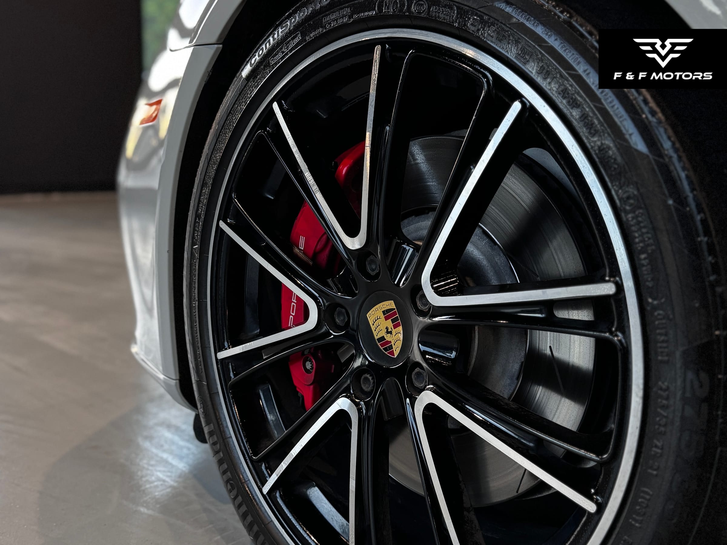 2020 Porsche Panamera GTS — Wheels