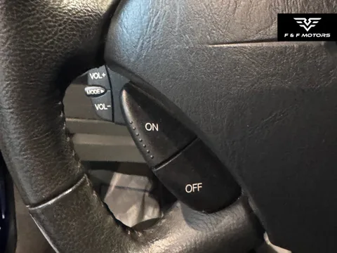 2005 Ford Focus ZX4 — Interior