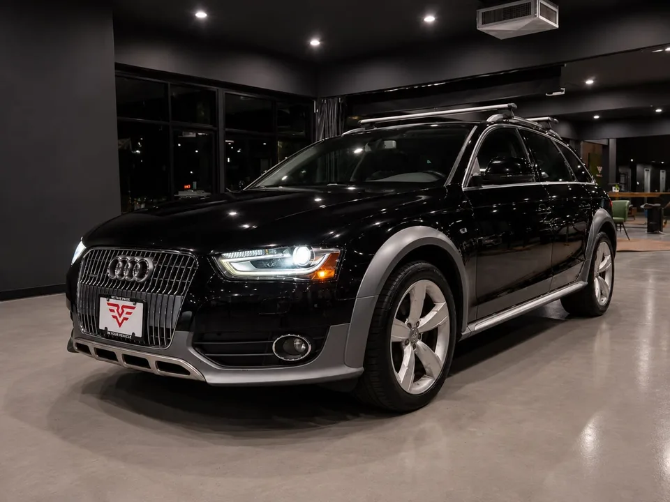 2013 Audi A4 Allroad quattro Premium Plus photo 2
