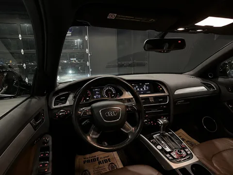 2013 Audi A4 Allroad quattro Premium Plus — Interior