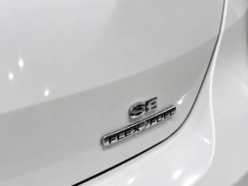 2016 Ford Focus SE — Exterior
