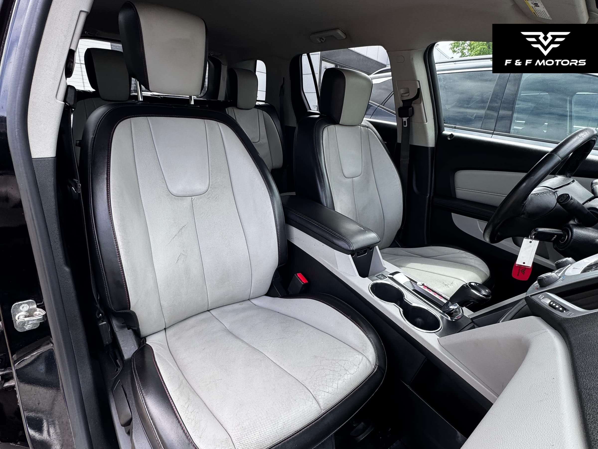 2016 GMC Terrain SLT — Interior