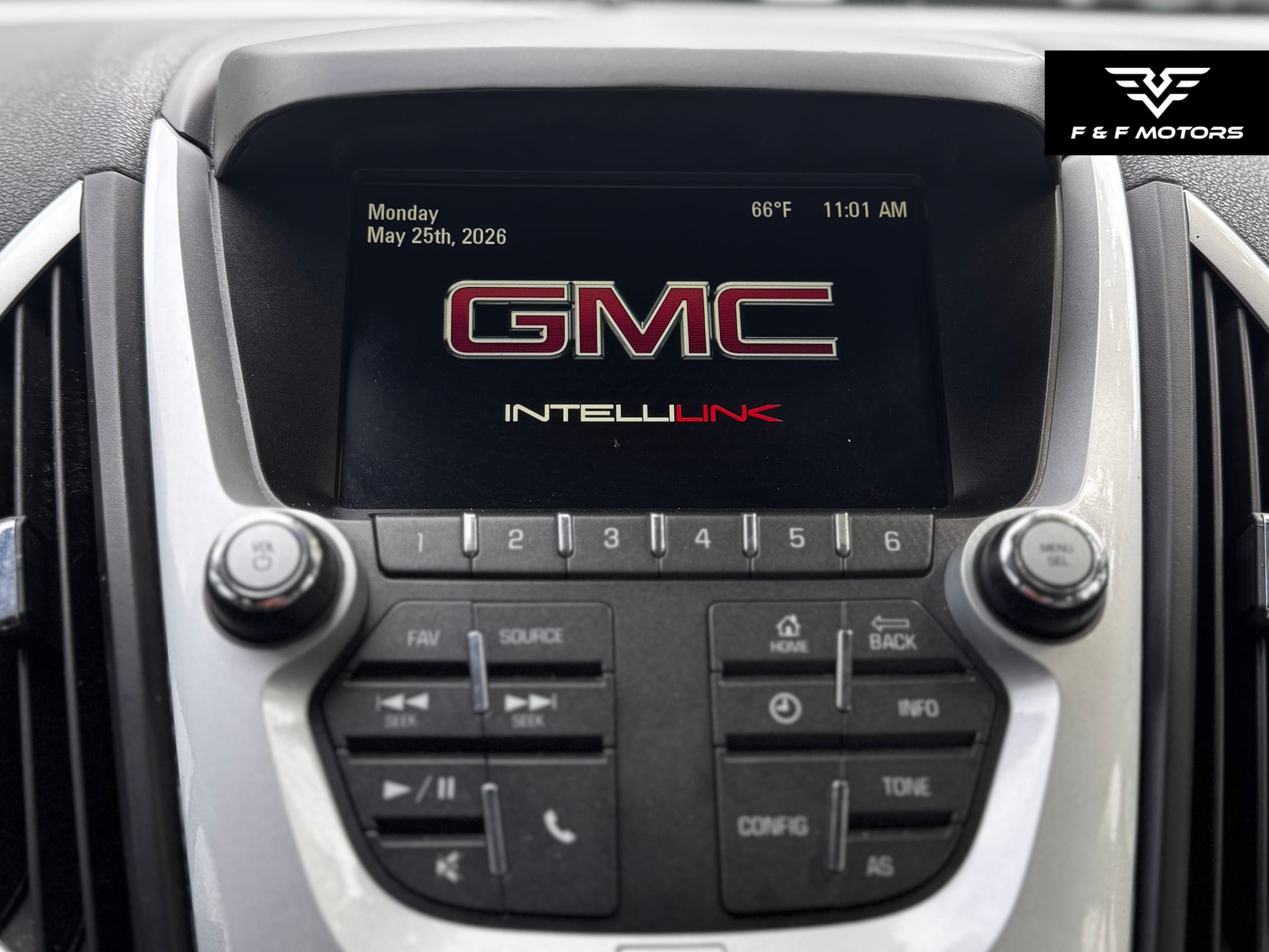2016 GMC Terrain SLT — Interior