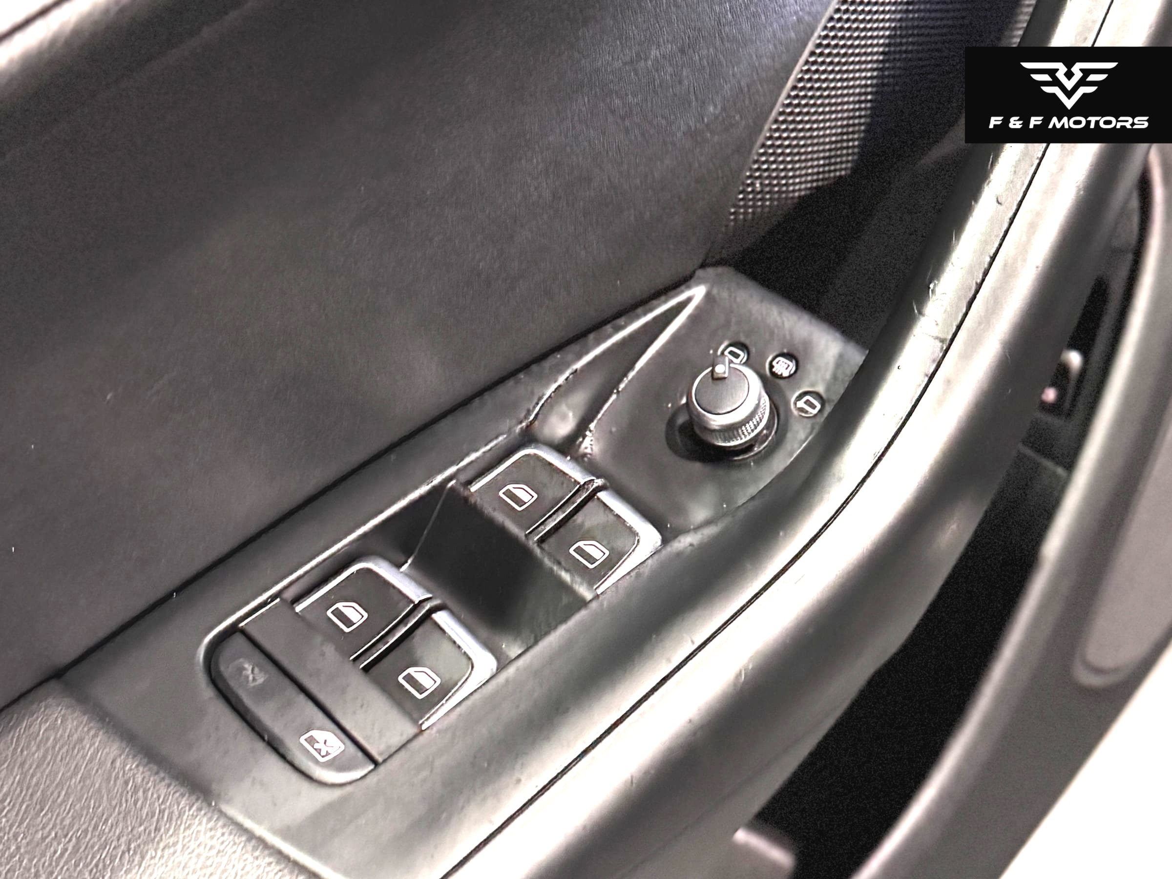 2016 Audi Q3 Premium Plus — Interior