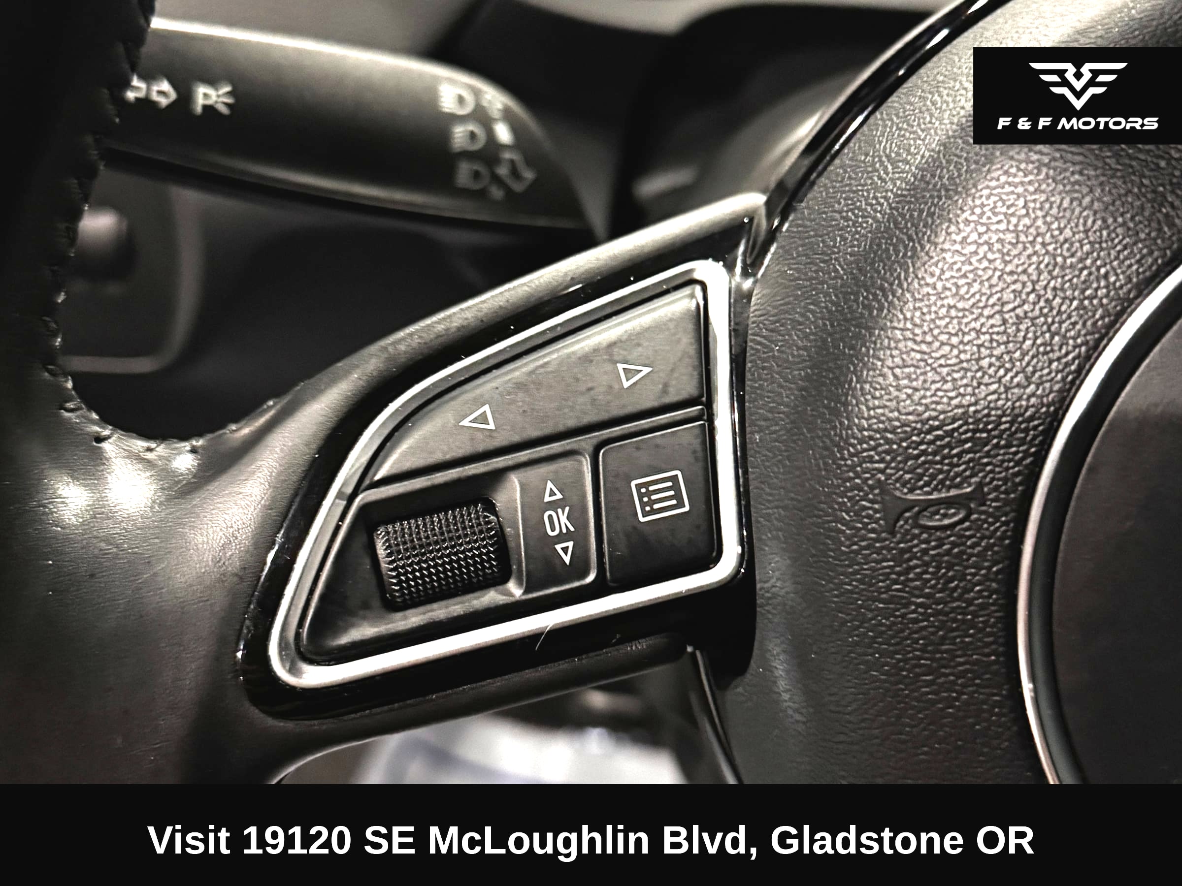 2016 Audi Q3 Premium Plus — Interior