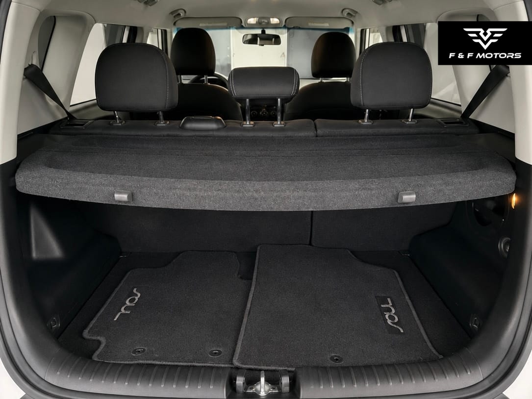 2014 Kia Soul + photo 14