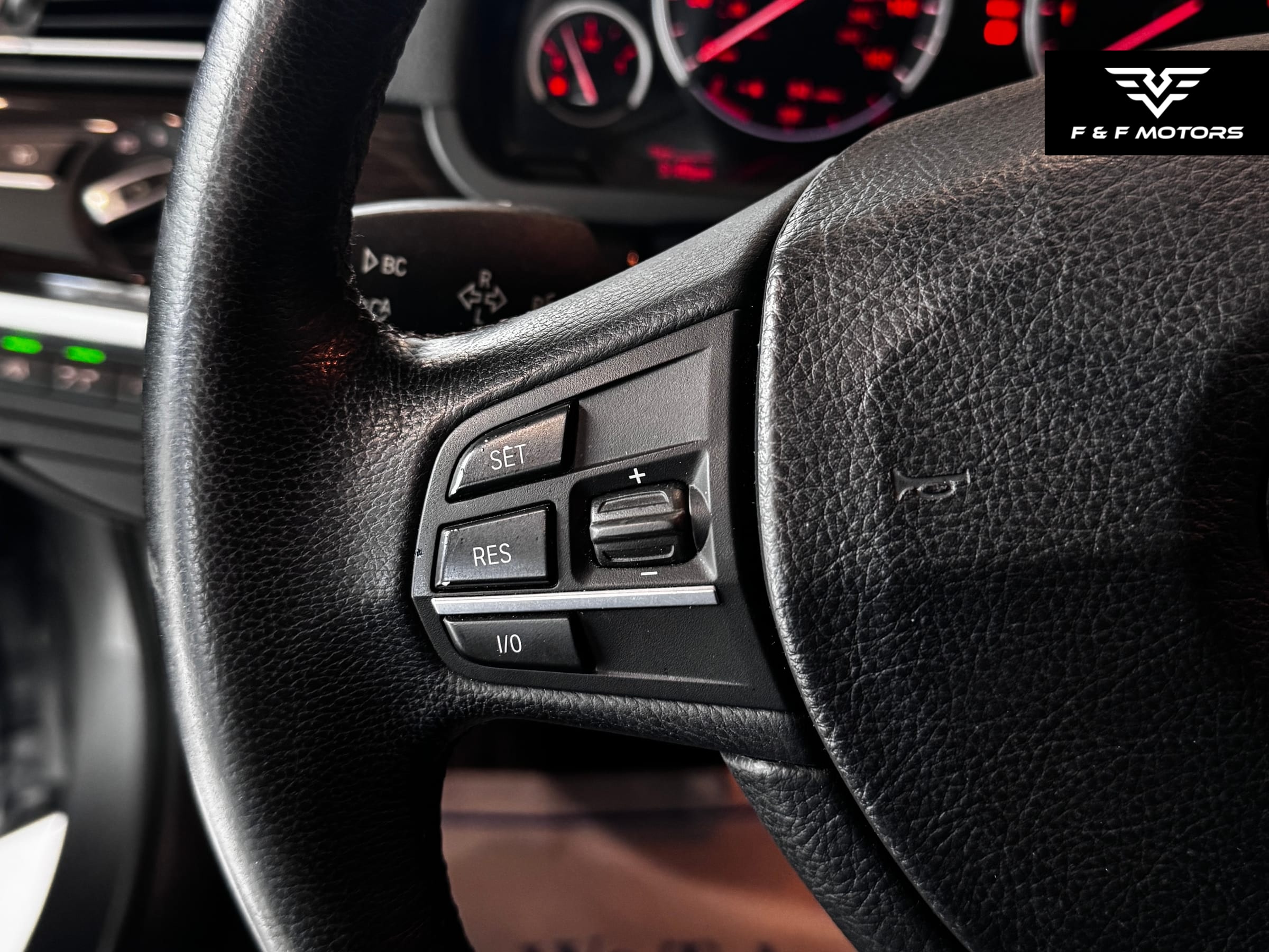 2010 BMW 750 Li X — Interior