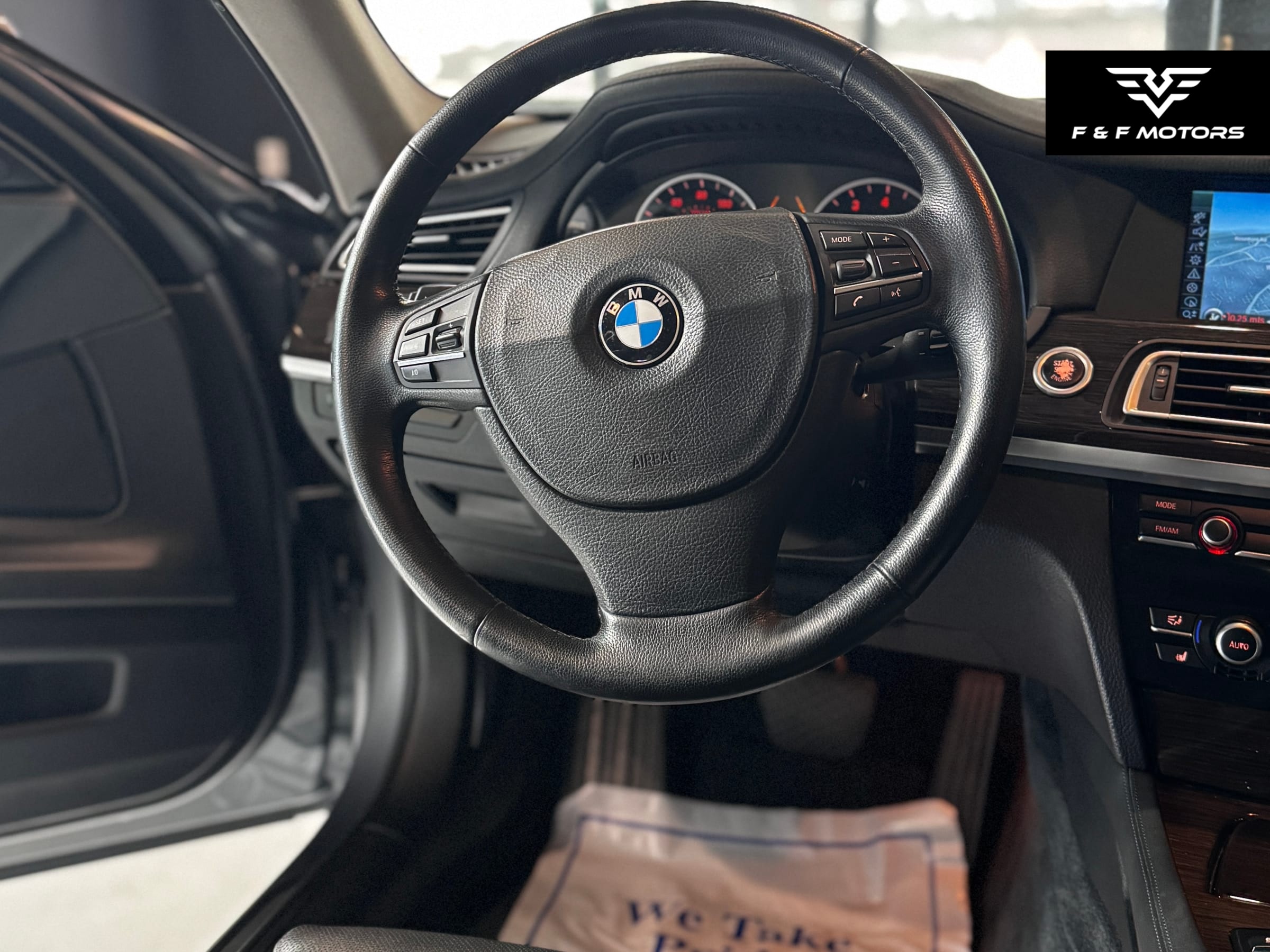 2010 BMW 750 Li X — Interior